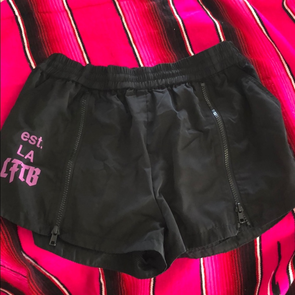 LF THE BRAND black SUPER CUTE high waisted shorts!